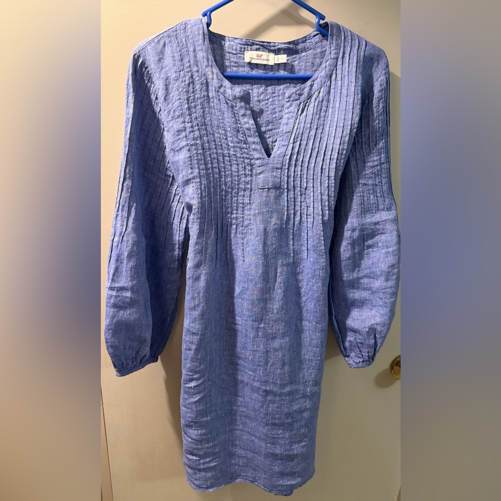 Vineyard Vines Textured Blue Top